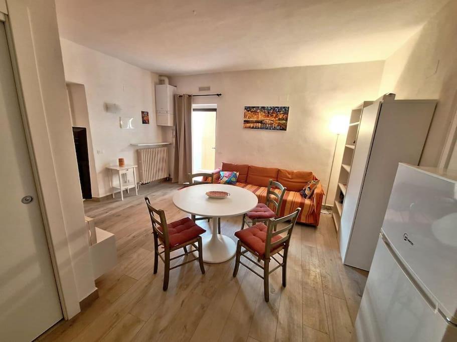 פיזה Casa Elisa Due Passi Dalla Torre Pendente מראה חיצוני תמונה